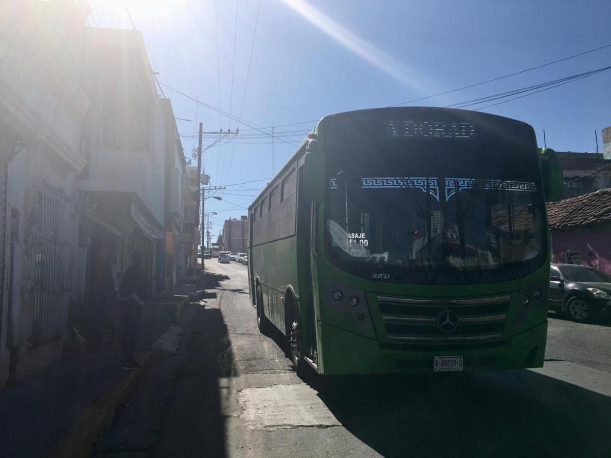 Hostal En El Centro Lakiwa Mazatlán Esterno foto