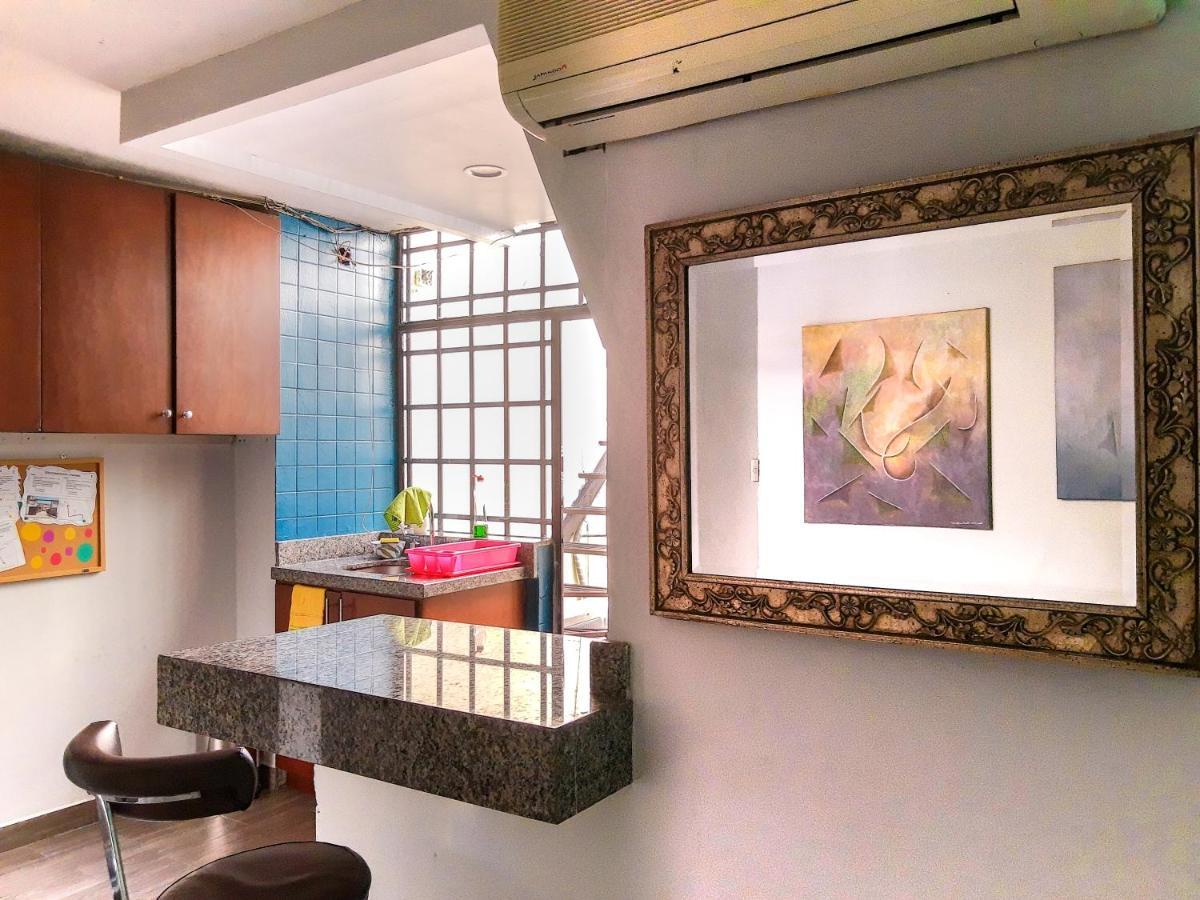 Hostal En El Centro Lakiwa Mazatlán Esterno foto